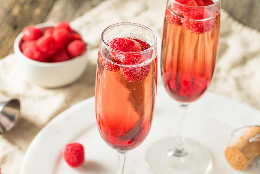 Framboise royale : Recette du cocktail Framboise royale - Cocktails Road