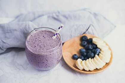 Smoothie Lait de Chèvre vanillé banane et myrtille