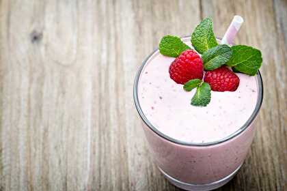 Smoothie Pamplemousse Framboise et Banane