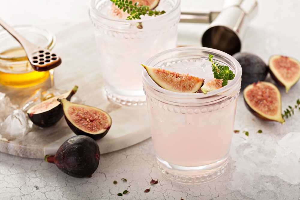 image Cocktail aux figues, miel et thym