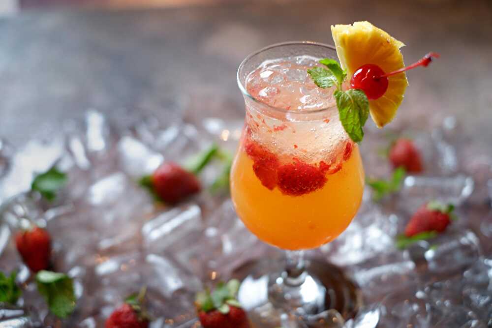 image Cocktail sans alcool à la Fraise et à Ananas
