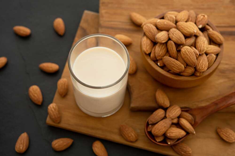 image Préparation Maison de Lait d'Amandes