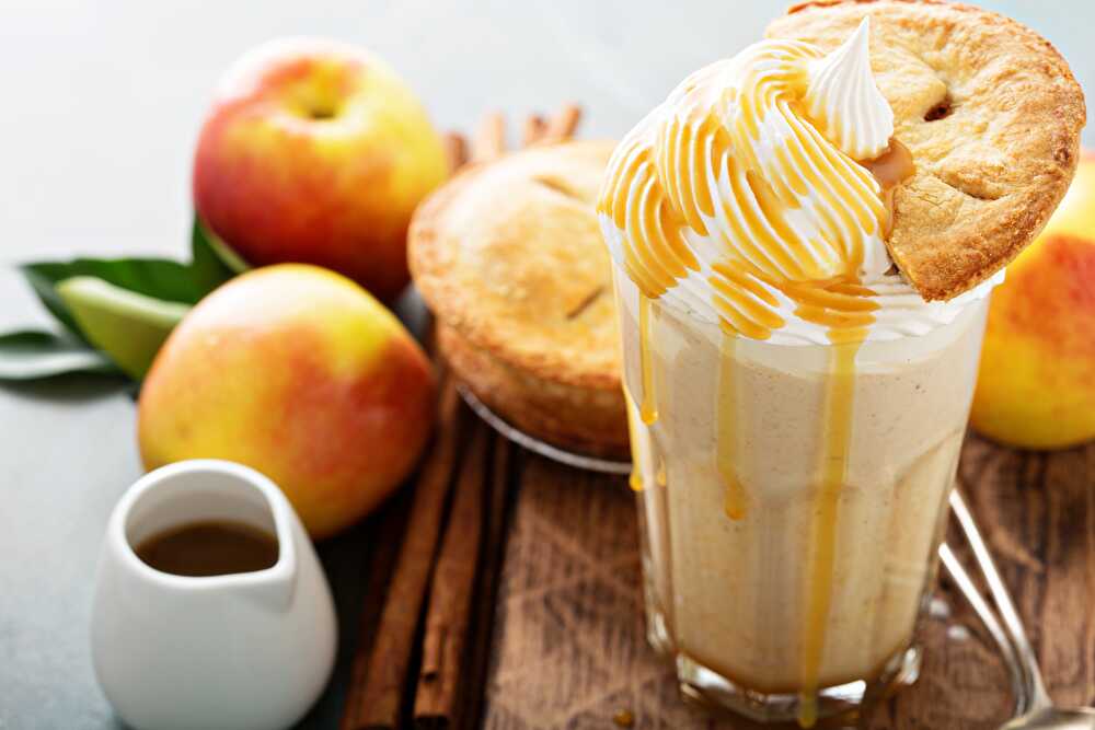 image Milkshake à la Tarte aux Pommes Caramélisées : Un Doux Rappel des Saveurs d'Antan